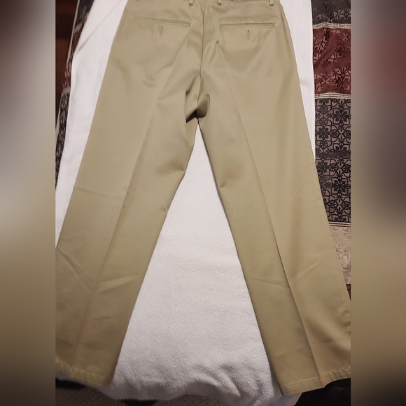 DOCKERS Signature Khaki Straight Fit Pants Size 32x30 - Picture 8 of 10